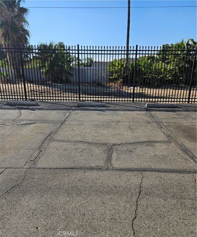 2891 Canyon Crest Drive 72, Riverside, CA 92507