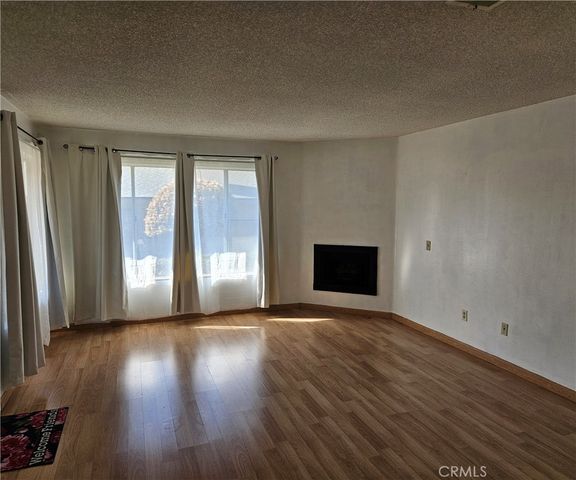 2891 Canyon Crest Drive 72, Riverside, CA 92507