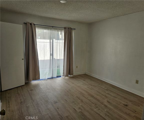 2891 Canyon Crest Drive 72, Riverside, CA 92507