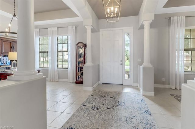 12513 Fairmont DR, Fort Myers, FL 33913