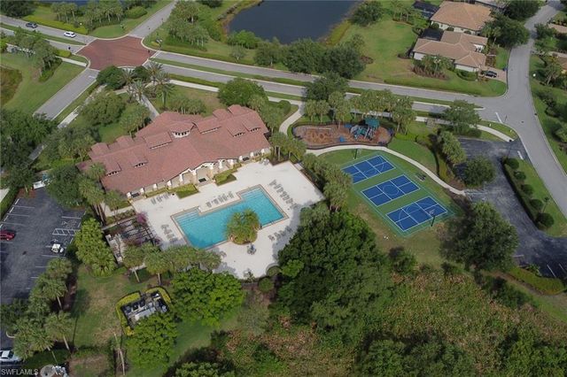 12513 Fairmont DR, Fort Myers, FL 33913