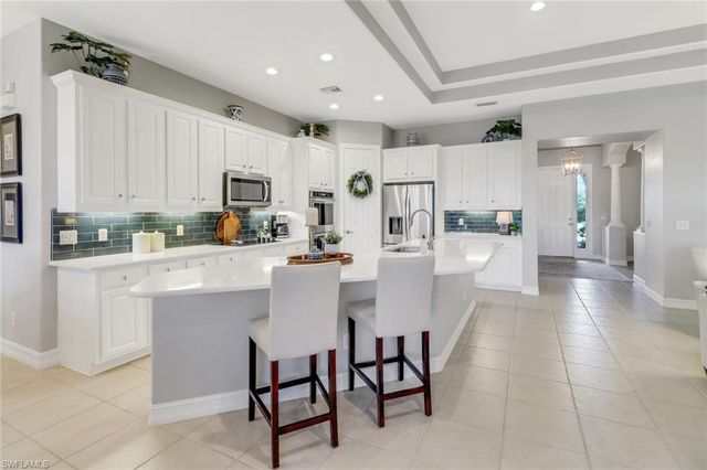 12513 Fairmont DR, Fort Myers, FL 33913