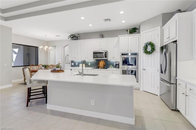 12513 Fairmont DR, Fort Myers, FL 33913