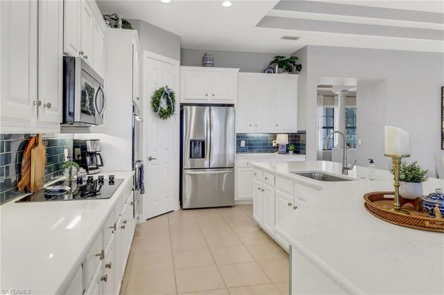 12513 Fairmont DR, Fort Myers, FL 33913