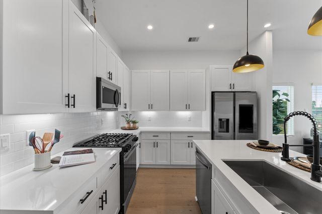 3011 Jensen Springs Lane, Houston, TX 77026