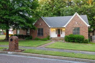 3846 THISTLE KNOLL CV, Bartlett, TN 38135