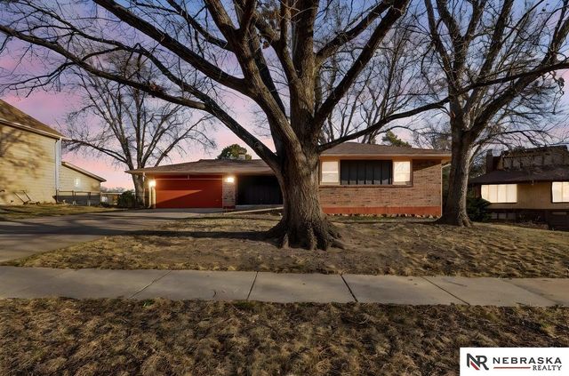 2410 Jameson North, Lincoln, NE 68512