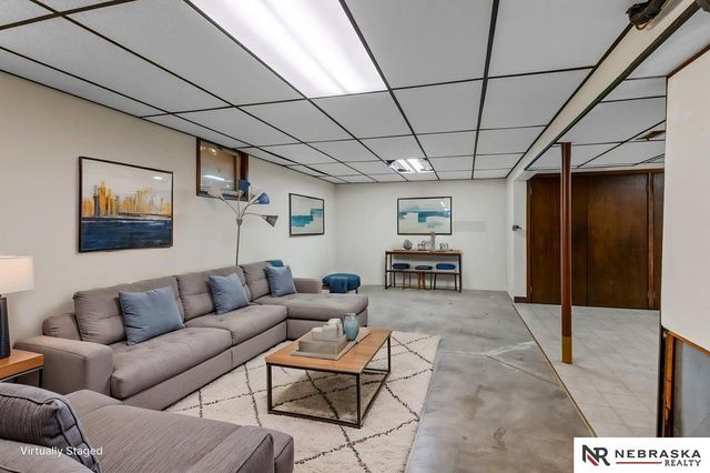 2410 Jameson North, Lincoln, NE 68512