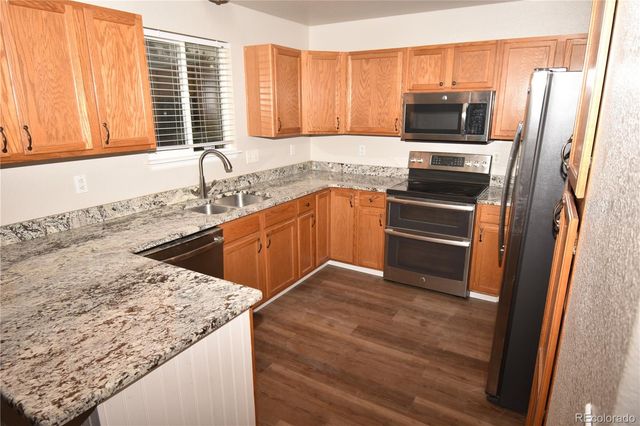 4954 Freeport Way, Denver, CO 80239