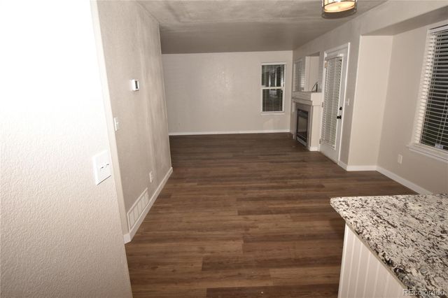 4954 Freeport Way, Denver, CO 80239