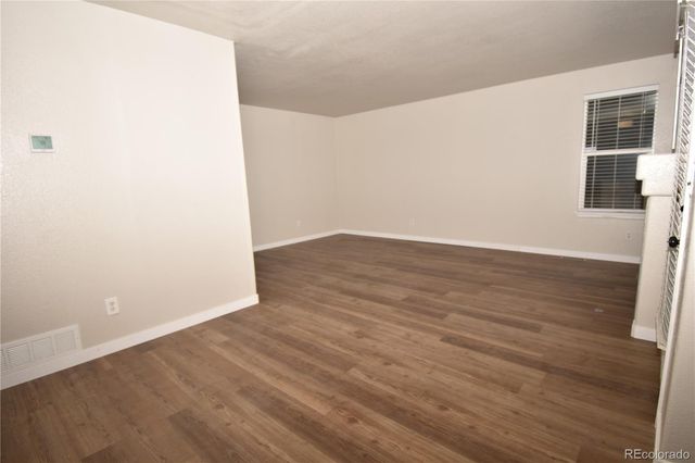 4954 Freeport Way, Denver, CO 80239