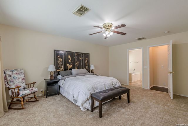 15830 Borwick, Selma, TX 78154