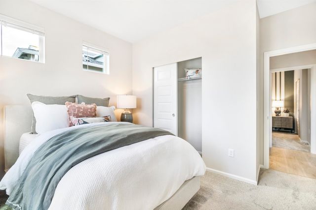 3017 S Monterey Ln, Spokane Valley, WA 99037