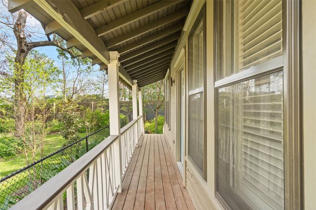 809 Woodrow Street, Houston, TX 77006