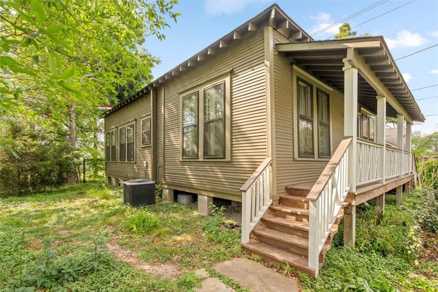 809 Woodrow Street, Houston, TX 77006