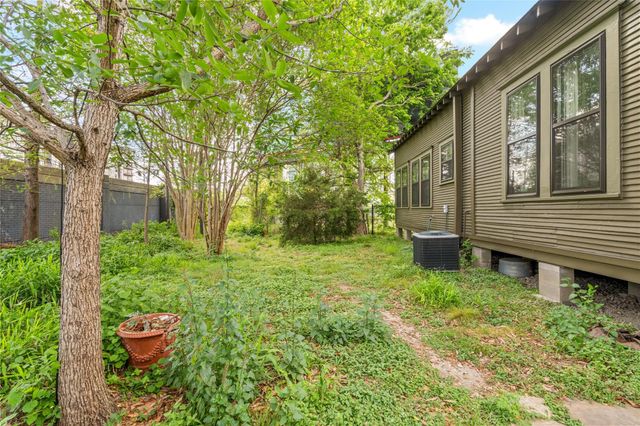 809 Woodrow Street, Houston, TX 77006