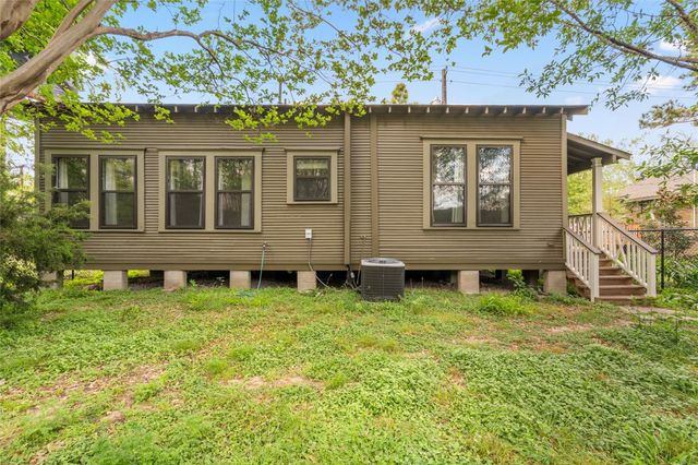 809 Woodrow Street, Houston, TX 77006