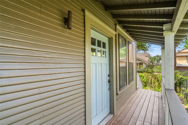 809 Woodrow Street, Houston, TX 77006