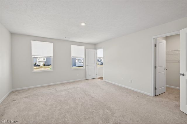 2457 Bishop Oval, Barberton, OH 44203