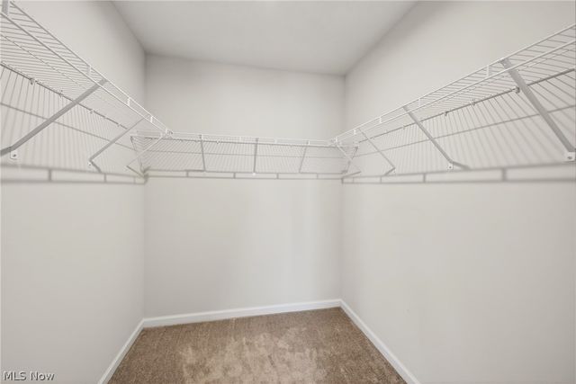 2457 Bishop Oval, Barberton, OH 44203