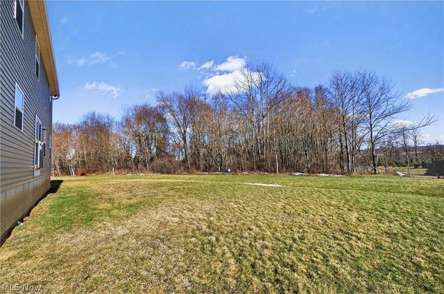 2457 Bishop Oval, Barberton, OH 44203