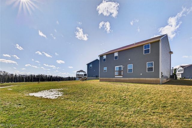 2457 Bishop Oval, Barberton, OH 44203