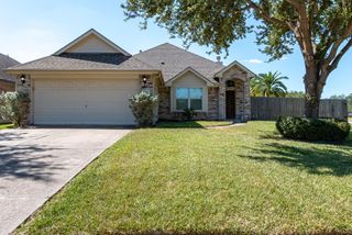 1001 Brazos Court, League City, TX 77573