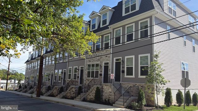 4401 OGLETHORPE ST, Hyattsville, MD 20781