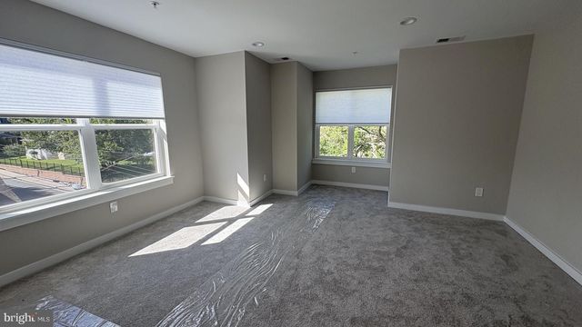 4401 OGLETHORPE ST, Hyattsville, MD 20781