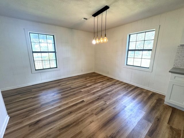 1207 Half Moon Drive, Wharton, TX 77488