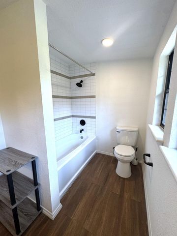 1207 Half Moon Drive, Wharton, TX 77488
