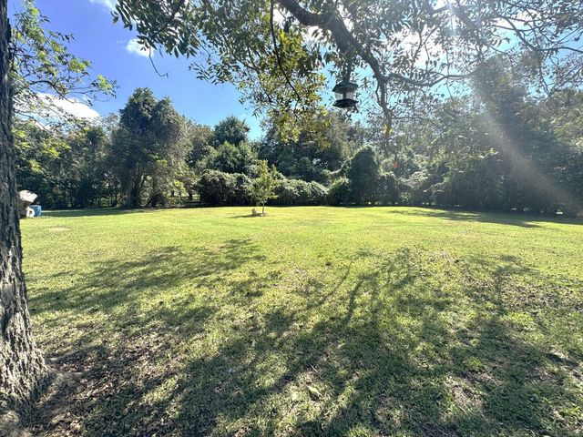 1207 Half Moon Drive, Wharton, TX 77488