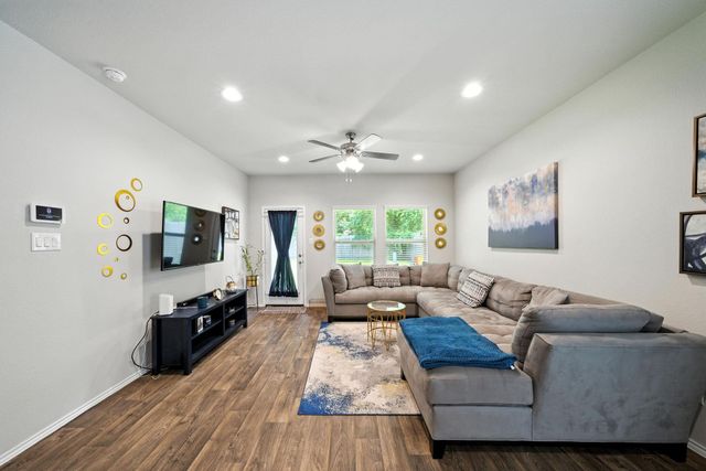2518 Kingsford Arbor Way, Spring, TX 77373