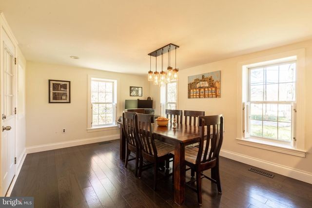 28 SEMINARY RD, Glenmoore, PA 19343