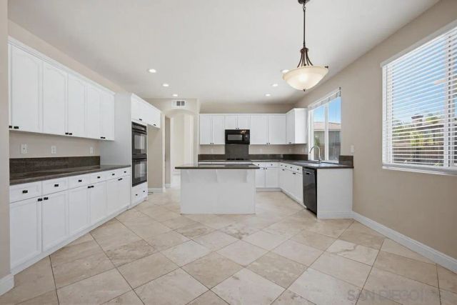 23531 Hobart Ct, Murrieta, CA 92562