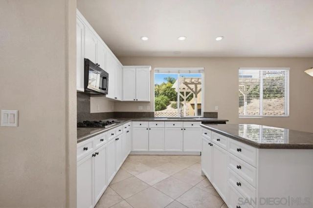 23531 Hobart Ct, Murrieta, CA 92562