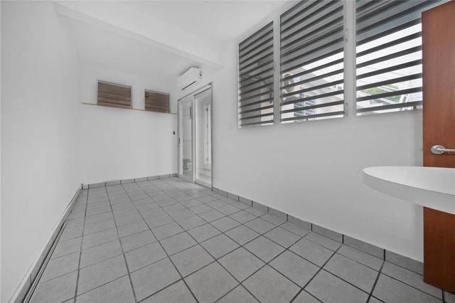 353 PRINCIPAL, Carolina, PR 00985