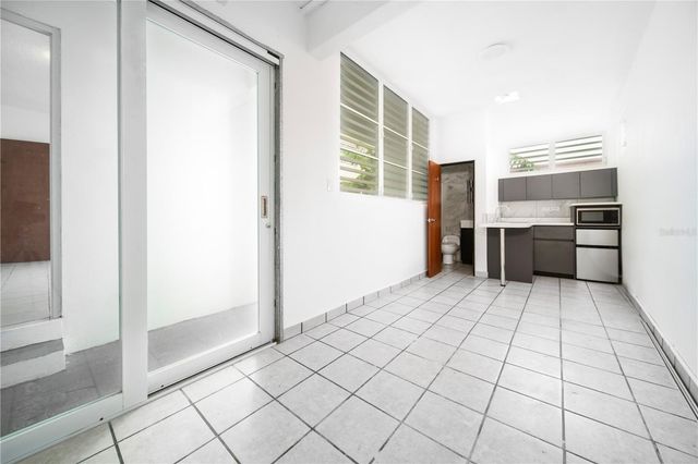 353 PRINCIPAL, Carolina, PR 00985