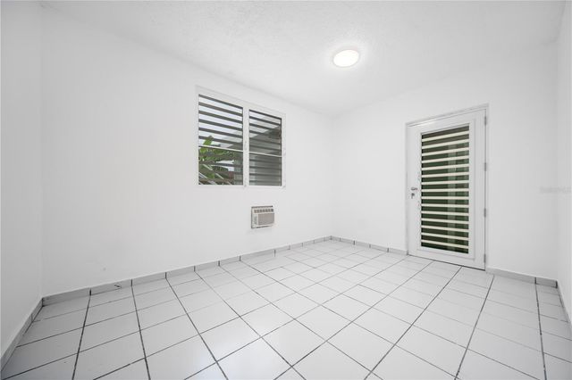 353 PRINCIPAL, Carolina, PR 00985