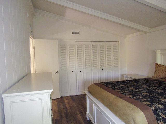 38520 Commons Valley Drive, Palm Desert, CA 92260