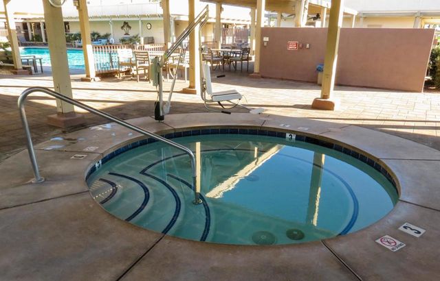 38520 Commons Valley Drive, Palm Desert, CA 92260