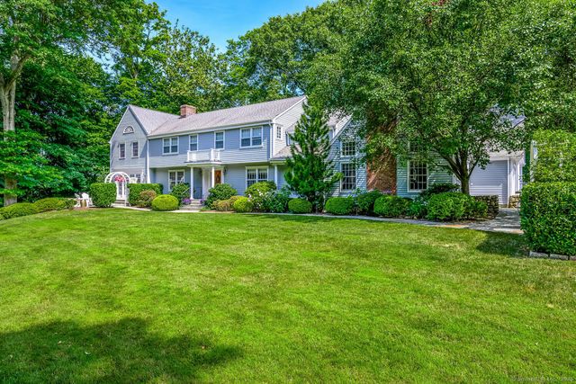 19 Georgian Lane, Darien, CT 06820