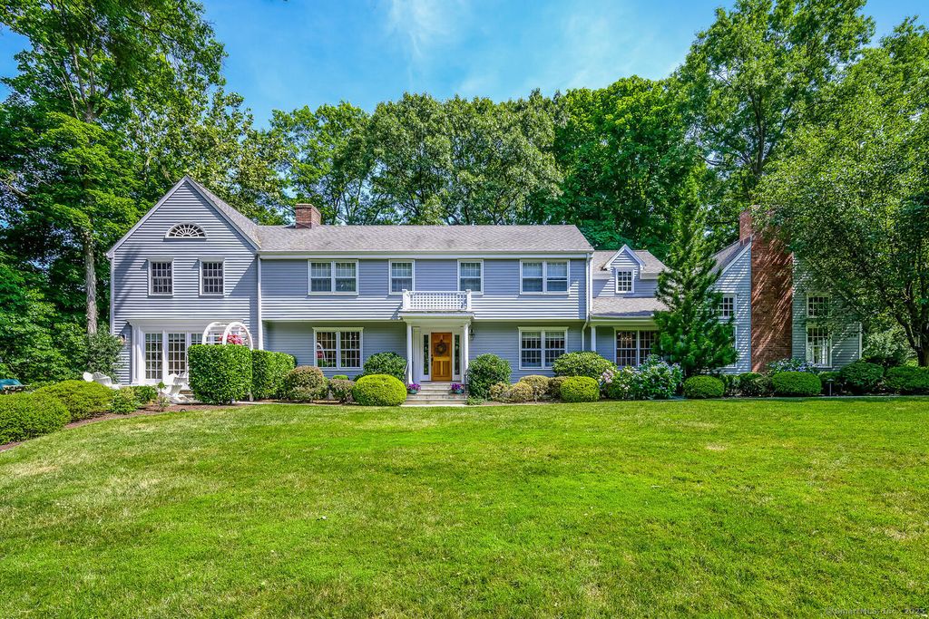 19 Georgian Lane, Darien, CT 06820