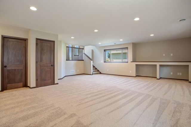 22424 Canova Court, Farmington, MN 55024