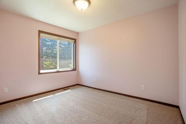 22424 Canova Court, Farmington, MN 55024