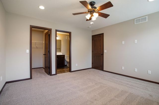 22424 Canova Court, Farmington, MN 55024