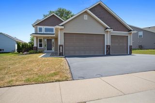 22424 Canova Court, Farmington, MN 55024
