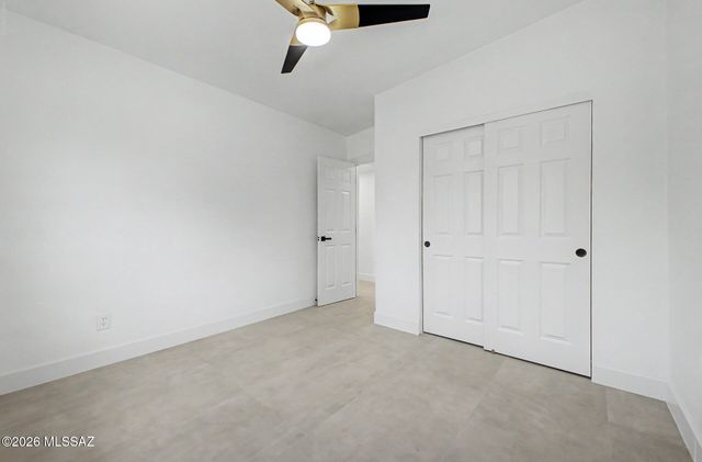 2625 N Fair Oaks Avenue, Tucson, AZ 85712