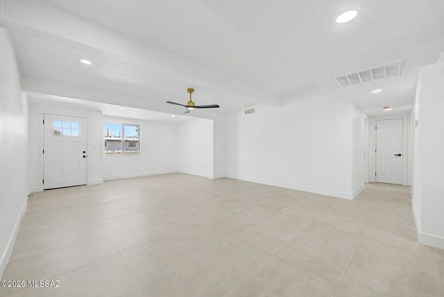 2625 N Fair Oaks Avenue, Tucson, AZ 85712
