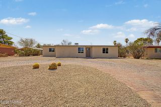 2625 N Fair Oaks Avenue, Tucson, AZ 85712